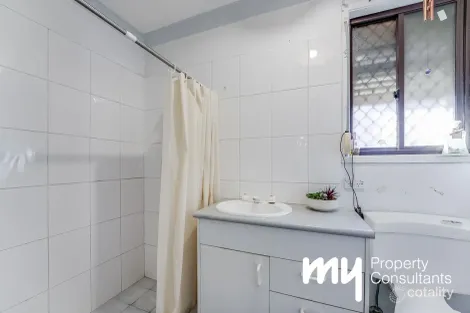 Property photo of 65 Clifford Crescent Ingleburn NSW 2565