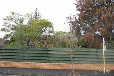 8 St Johns Pde, Kew, VIC 3101