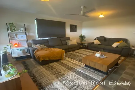 Property photo of 18 Spurs Place Sumner QLD 4074