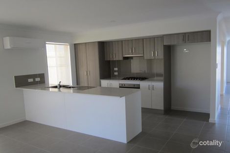 Property photo of 35 Arrowsmith Crescent Ormeau Hills QLD 4208