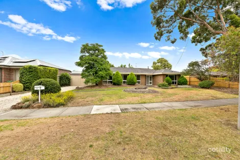 Property photo of 150 Duncan Drive Pakenham VIC 3810