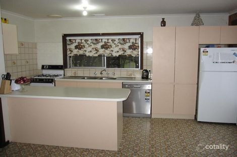 Property photo of 11 Diane Crescent Wimbledon Heights VIC 3922