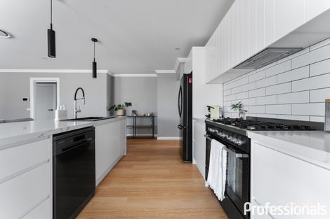 Property photo of 241 Lawrence Drive Kelso NSW 2795