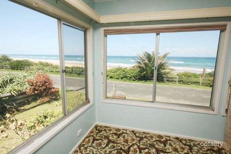 3 Illaroo Rd, Lake Cathie, NSW 2445