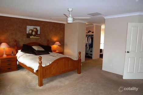 Property photo of 17 Indiana Way Hocking WA 6065