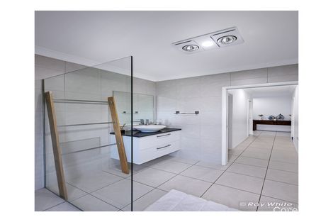 Property photo of 9 Peregrin Court Parkhurst QLD 4702