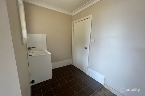 Property photo of 8 Thornett Place Dubbo NSW 2830