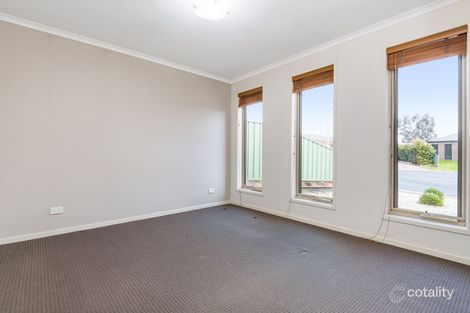 Property photo of 1 Rimfire Close North Bendigo VIC 3550
