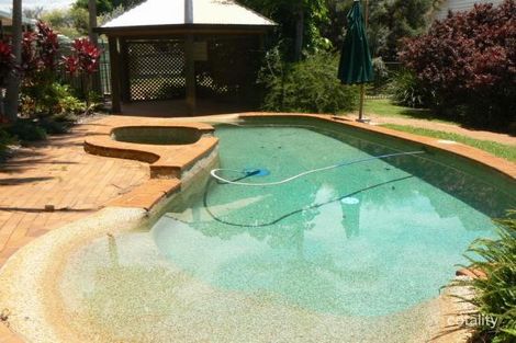 Property photo of 11 Oak Street Ormiston QLD 4160