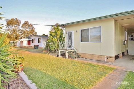 1/266 Mason St, Koongal, QLD 4701