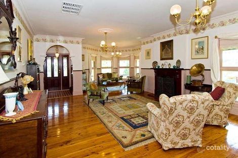 Property photo of 4 Casuarina Ridge Eltham North VIC 3095