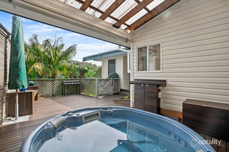 Property photo of 16 Nareen Parade North Narrabeen NSW 2101