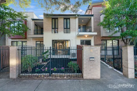 Property photo of 5 Crefden Street Maidstone VIC 3012