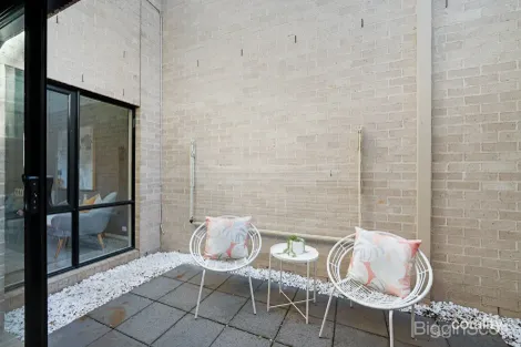Property photo of 5 Crefden Street Maidstone VIC 3012