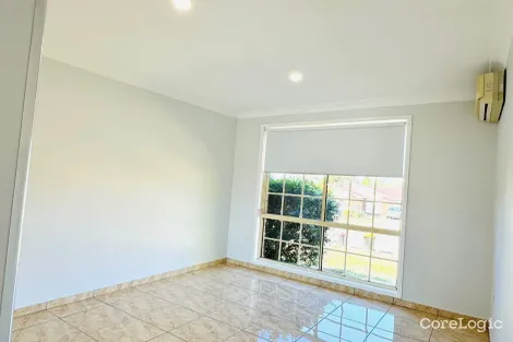 Property photo of 71 Swan Circuit Green Valley NSW 2168
