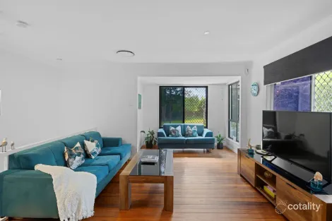 Property photo of 58 Beckwith Street Ormiston QLD 4160