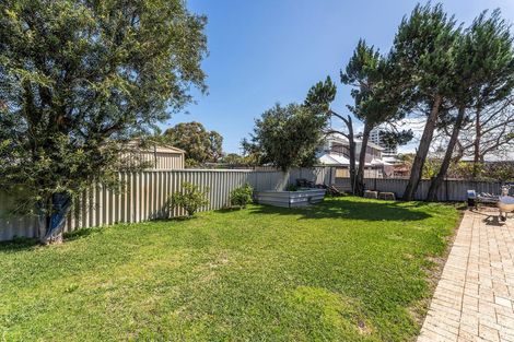 Property photo of 36 Janis Street Halls Head WA 6210