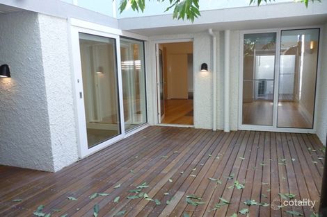 Property photo of 2/16 Blessington Court St Kilda VIC 3182