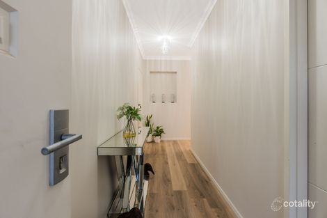 Property photo of 4 Setosa Loop Byford WA 6122