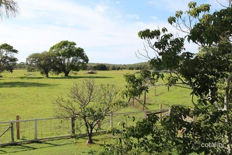 Property photo of 8 Baraang Drive Broadwater NSW 2472