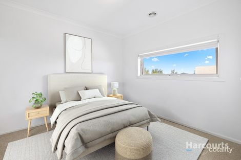 Property photo of 45 Keynes Circuit Fraser Rise VIC 3336