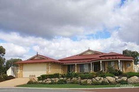 Property photo of 3 Chesham Mews Canning Vale WA 6155