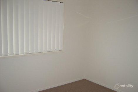 Property photo of 8 Broadhurst Drive Gracemere QLD 4702