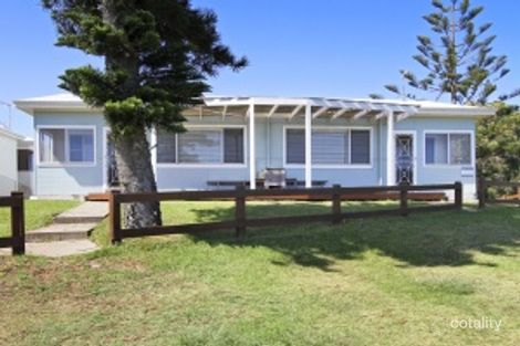 Property photo of 47 Beecroft Parade Currarong NSW 2540