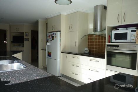 Property photo of 14 Booth Avenue Tannum Sands QLD 4680