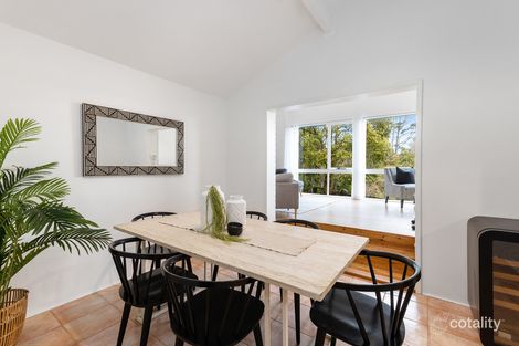 Property photo of 6 Windsor Place St Ives Chase NSW 2075