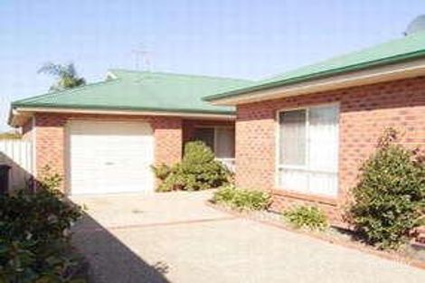 Property photo of 528 Ashford Street Lavington NSW 2641