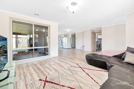 Property photo of 6 Pirita Place Cranbourne West VIC 3977