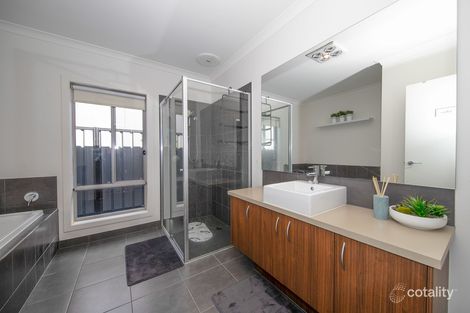 Property photo of 33 Dalmeny Way Mernda VIC 3754