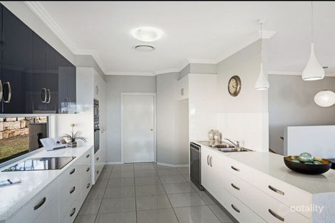 Property photo of 2/61-63 Prince Henry Drive Prince Henry Heights QLD 4350