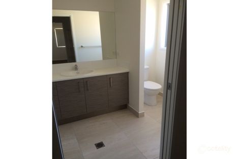 6 Bayou St, Birtinya, QLD 4575