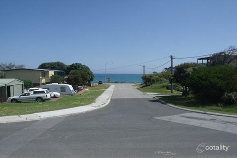 Property photo of 36 Graham Road Quinns Rocks WA 6030