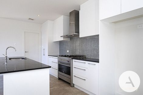 Property photo of 40 Wighton Terrace Casey ACT 2913