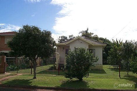 Property photo of 18 Baldwin Street Redcliffe QLD 4020