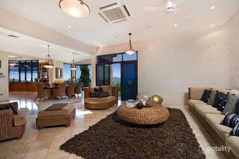 Property photo of 36 Stanton Terrace North Ward QLD 4810
