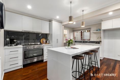 Property photo of 10 Hillingdon Drive Diamond Creek VIC 3089