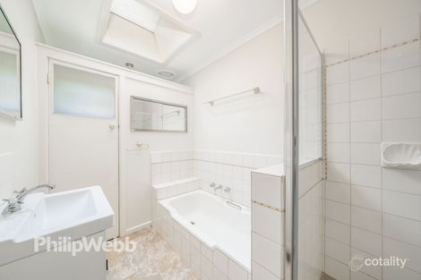 Property photo of 23 Astelot Drive Donvale VIC 3111