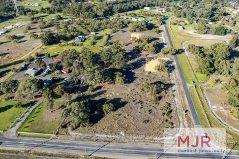 17 Blair Rd, Oakford, WA 6121