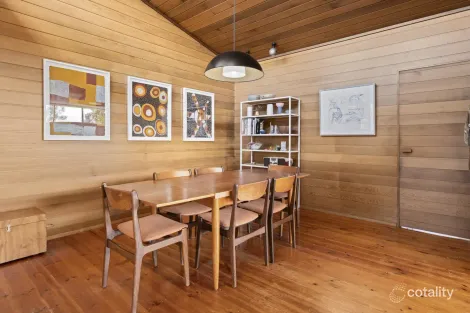 Property photo of 8 Sussex Court Grovedale VIC 3216