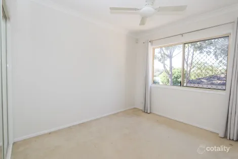 Property photo of 15 Gumleaf Drive Molendinar QLD 4214
