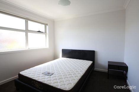 Property photo of 9 Third Avenue Box Hill North VIC 3129