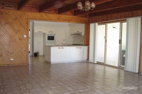 Property photo of 31 Small Road Bentleigh VIC 3204