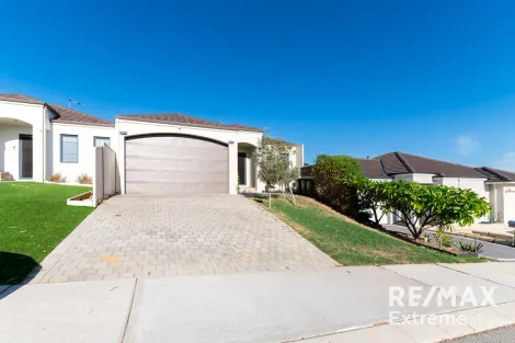 Property photo of 33 Zingarello Street Pearsall WA 6065