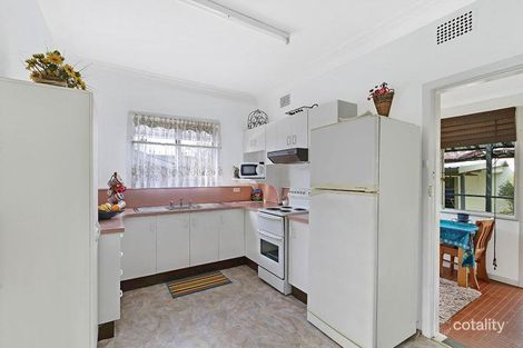Property photo of 30 Restlea Avenue Charmhaven NSW 2263