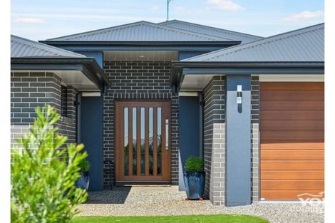 Property photo of 13 Madsen Close Highfields QLD 4352