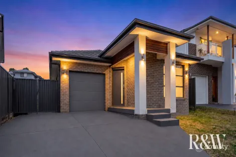 9 Arkley Ave, Claymore, NSW 2559